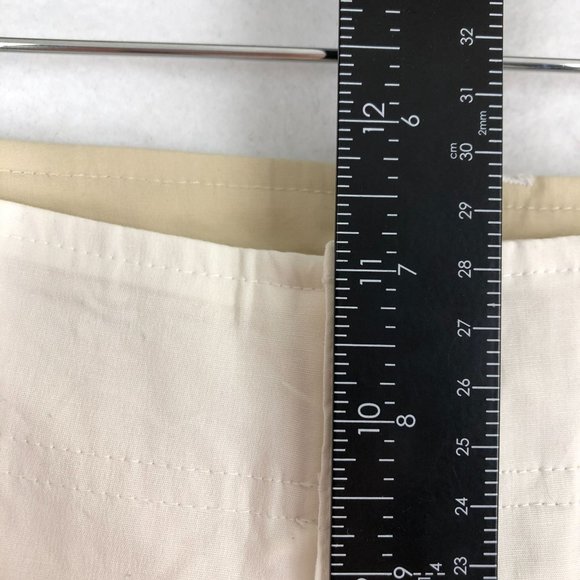 Motto NWOT Women's Size 12 White Stretch Convertible Roll Tab Capri Pants Shorts - Picture 5 of 11